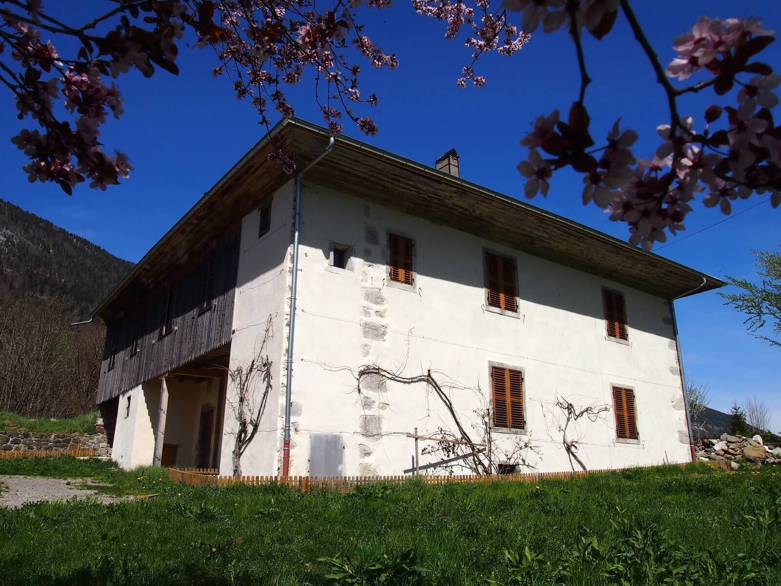 Le Manoir de la Tour Jean-Jacques Rousseau Thônes patrimoine
