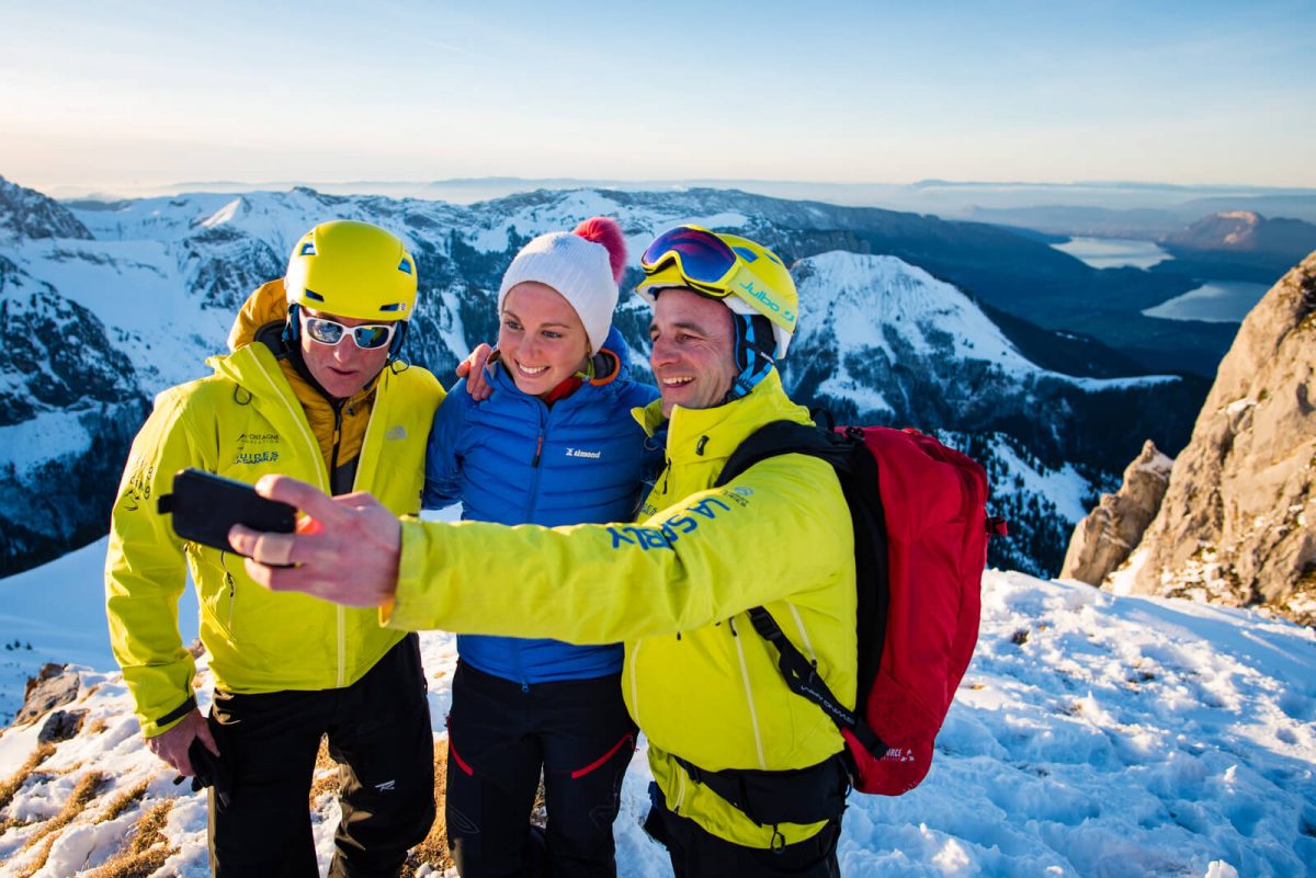 sortie ski de randonnée dans le massif de Seythenex-Sambuy en hiver