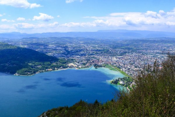 À deux pas d’Annecy et du lac