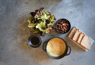 Cuisinez le Reblochon les mains libres !