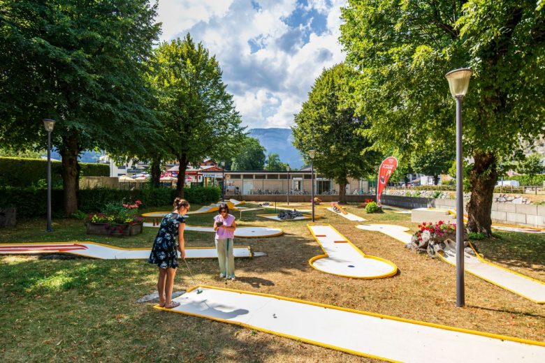 Mini-golf_Thônes