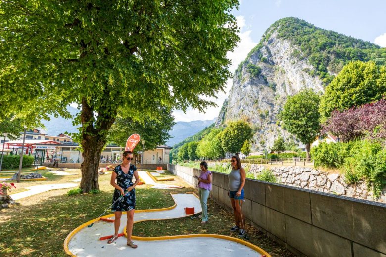 Mini-golf_Thônes