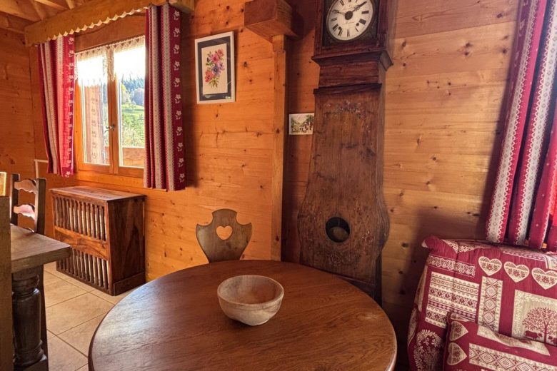 Les Charmilles_Serraval