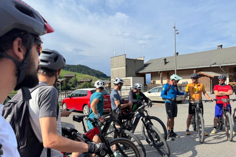 L’enquête électrique, chasse au trésor en VTTAE_Le Grand-Bornand
