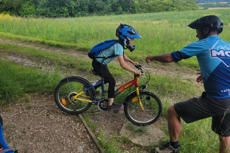 VTT : cours pour les 5-6 ans et les 7-8 ans_Thônes