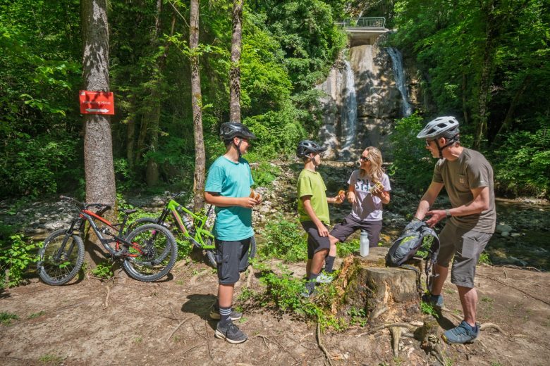 La Plaine du Fier rive Droite – itinéraire VTT Cross-Country n°35RD_La Balme-de-Thuy