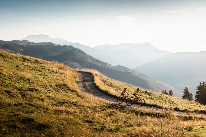 Sortie Gravel et terroir dans les Aravis_Le Grand-Bornand
