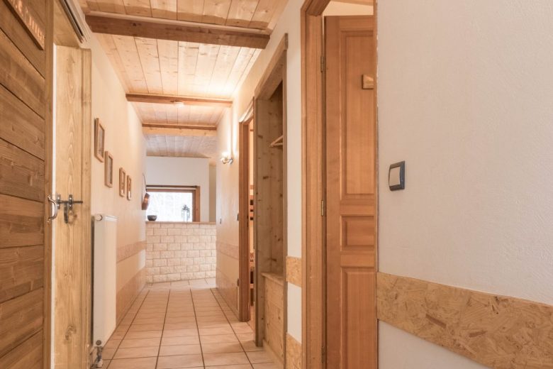 couloir d&rsquo;entrée