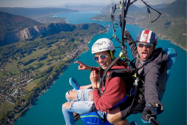 Airmax parapente vol découverte au-dessus du lac d’Annecy